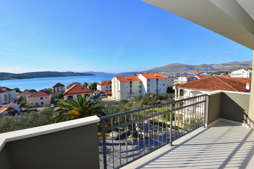 Apartments Villa Coratina Trogir Extérieur photo