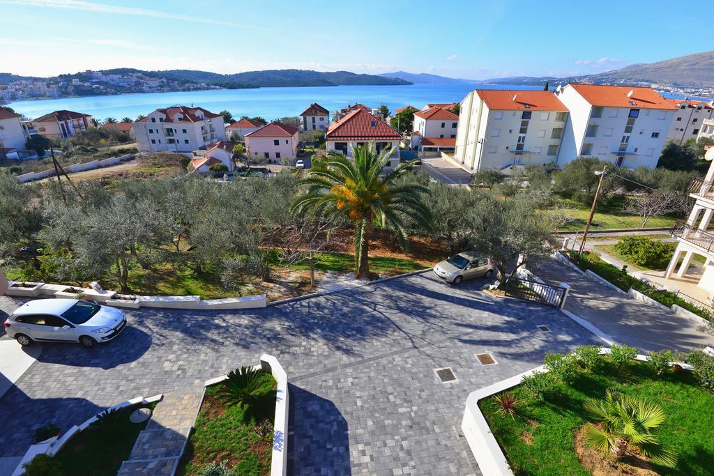 Apartments Villa Coratina Trogir Extérieur photo